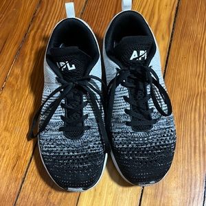 APL womens shoe